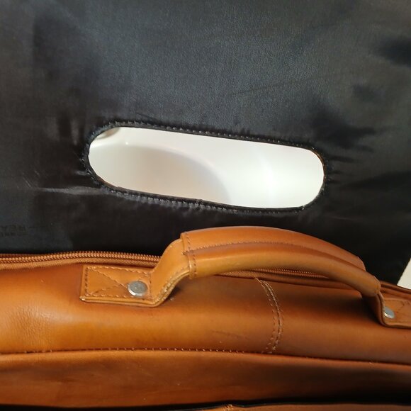 Kenneth Cole Reaction Tan Laptop Bag - Picture 6 of 15